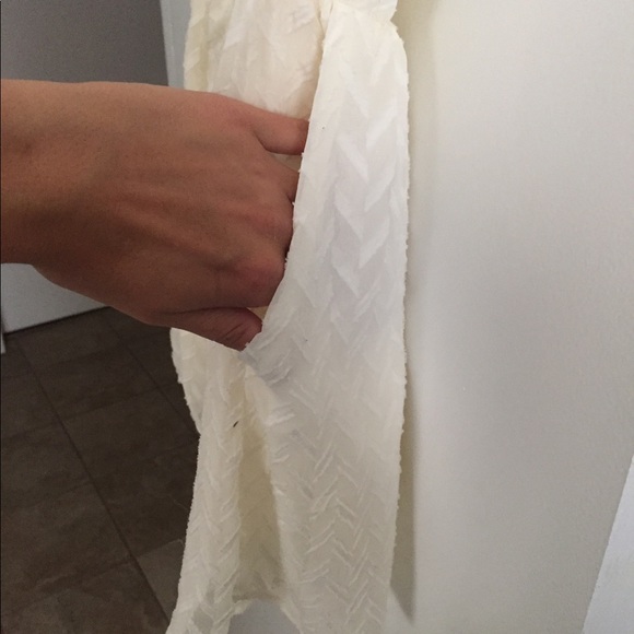 Lush Romper - Picture 3 of 4